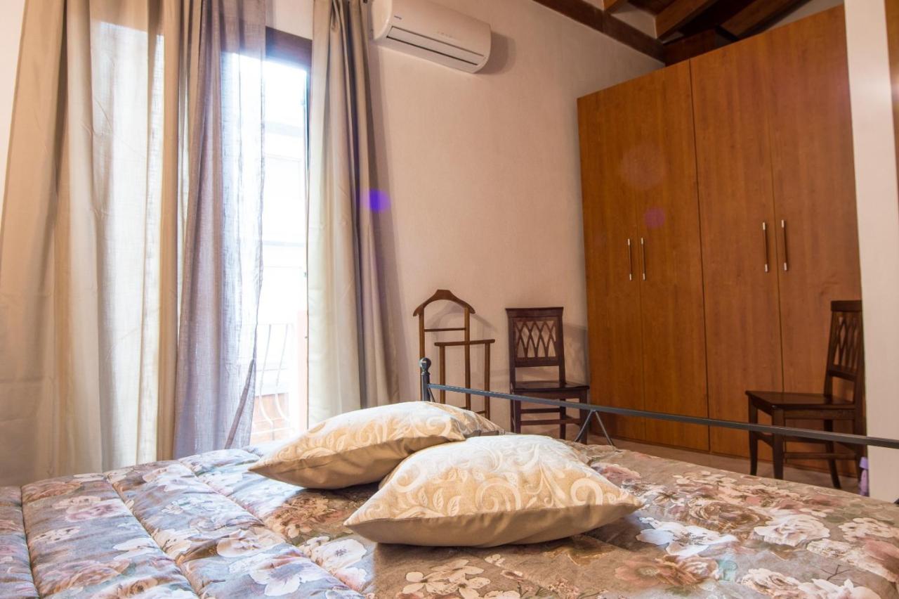 Colombohouse87 Villa กวาร์ตู ซานเตเลนา ภายนอก รูปภาพ